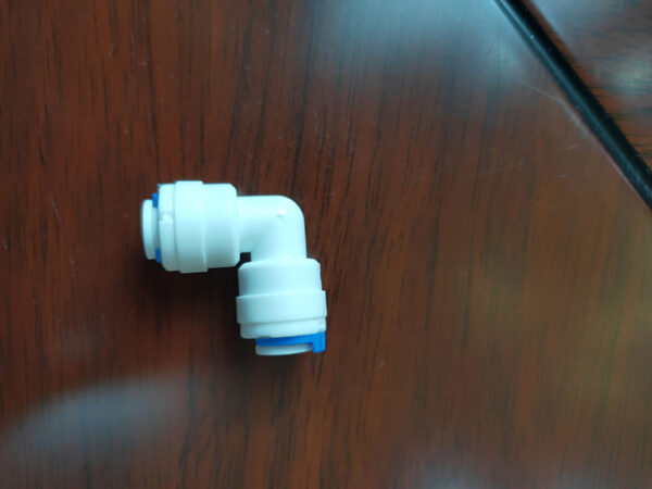 Necessary small spare parts of water dispenser 2 points quick L-shaped water pipe elbow water purifier connector - Image 2