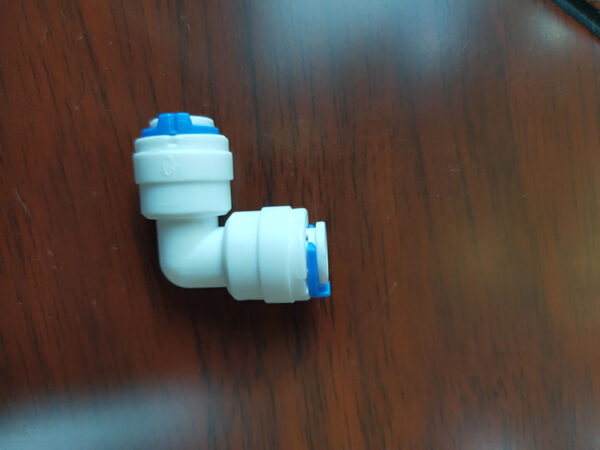 Necessary small spare parts of water dispenser 2 points quick L-shaped water pipe elbow water purifier connector - Image 4